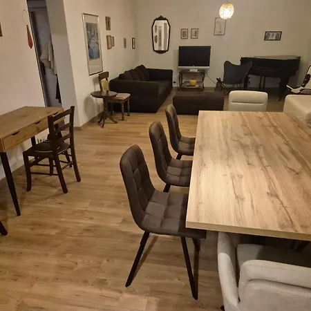 Apartment Lana *