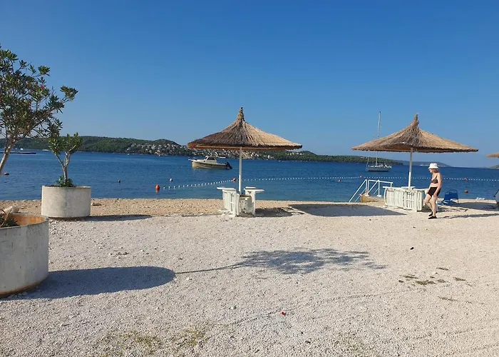 Lana Apartman