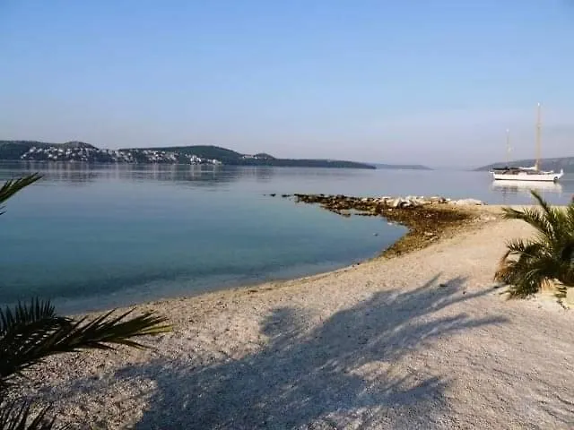 Lana Trogir